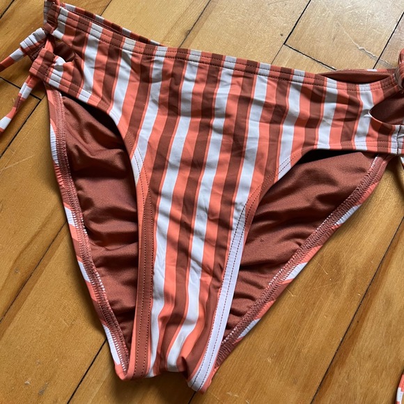 La Vie en Rose Aqua Striped Bikini Bottoms Tie Sides Ruched Back Coral White XS - Picture 2 of 5
